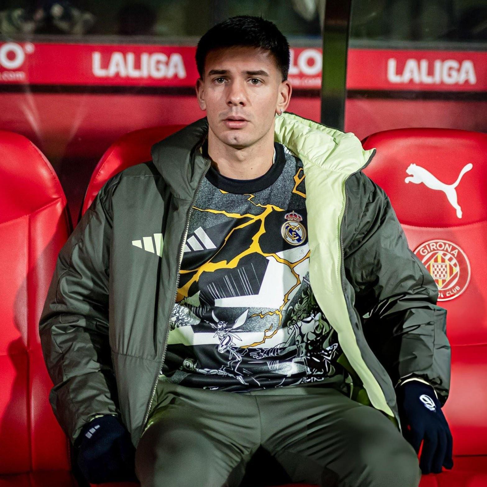 开云体育网址-TA：皇马计划为马斯坦托诺红牌上诉，球员面临1-2场禁赛风险