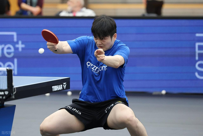 开云体育网址-《全民学乒乓横拍篇》第13.1集：反手加转弧圈球的技术特点|樊振东|拉加|拉球|下旋球|爱好者_新浪体育_新浪新闻